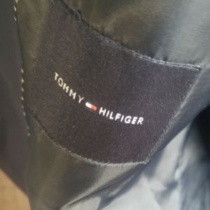 Tommy sport coat black pin stripe 48